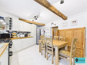 Kitchen/Diner - click for photo gallery